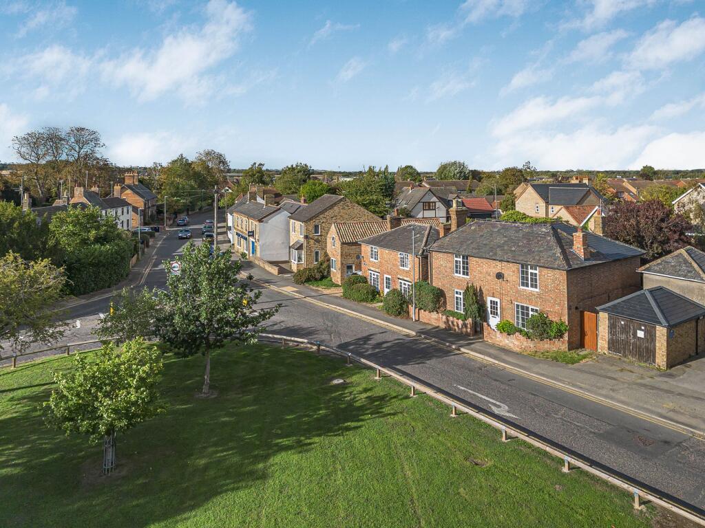 House in Huntingdonshire, Sawtry - View 4