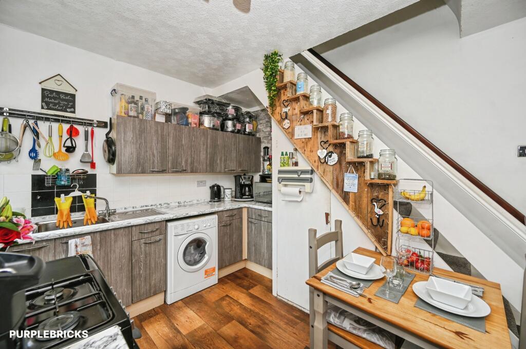 House in St Helens, Liverpool City Region - More
