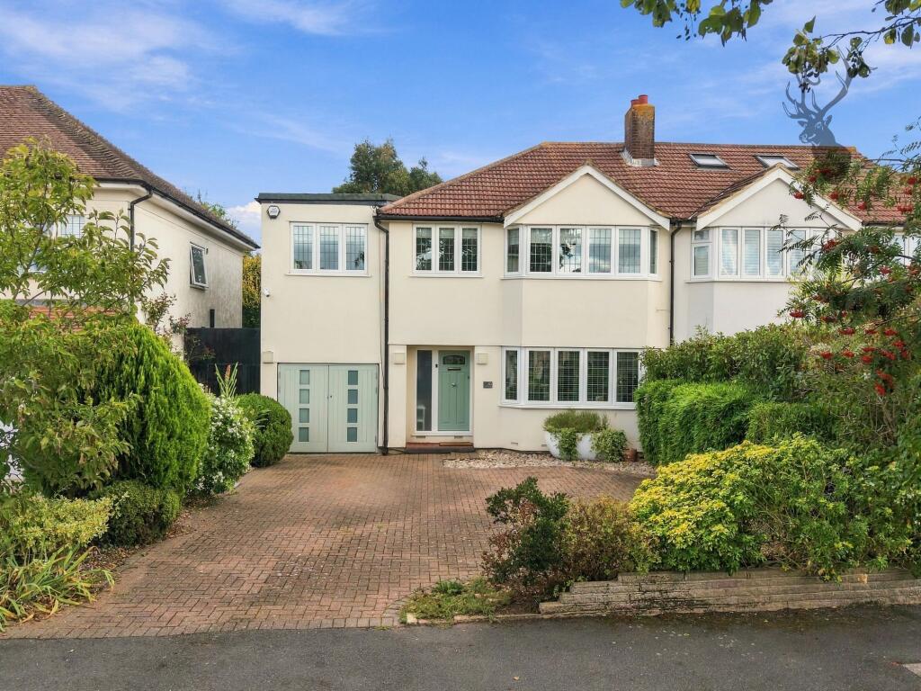 Main image of property: Baldocks Road, Theydon Bois, CM16