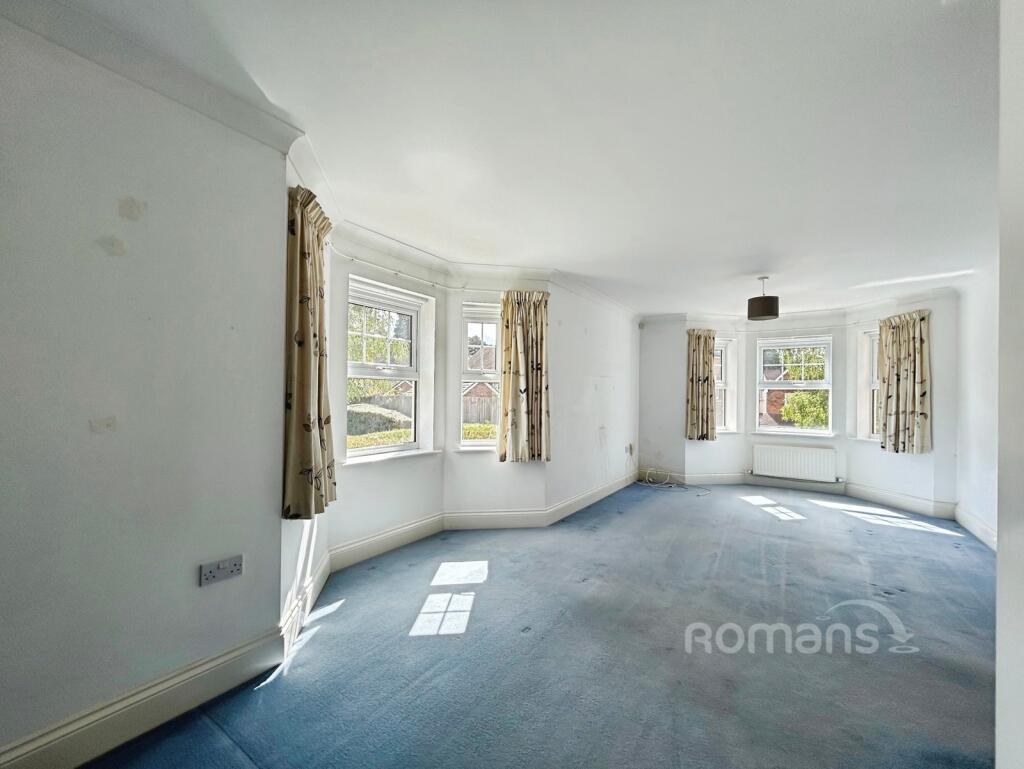 Apartment in Hart, Elvetham Heath - View 2