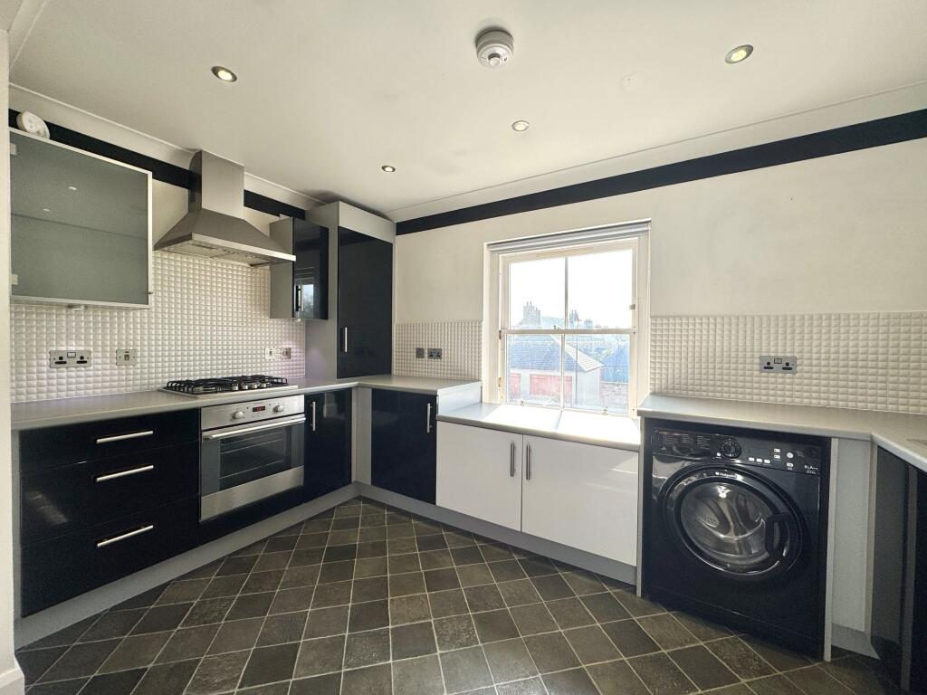 Apartment in Kilmarnock, East Ayrshire - More