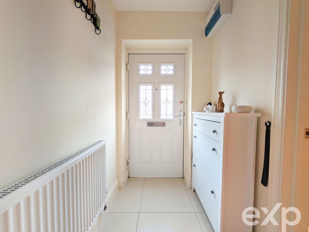 House in Maidstone, Kent - View 3