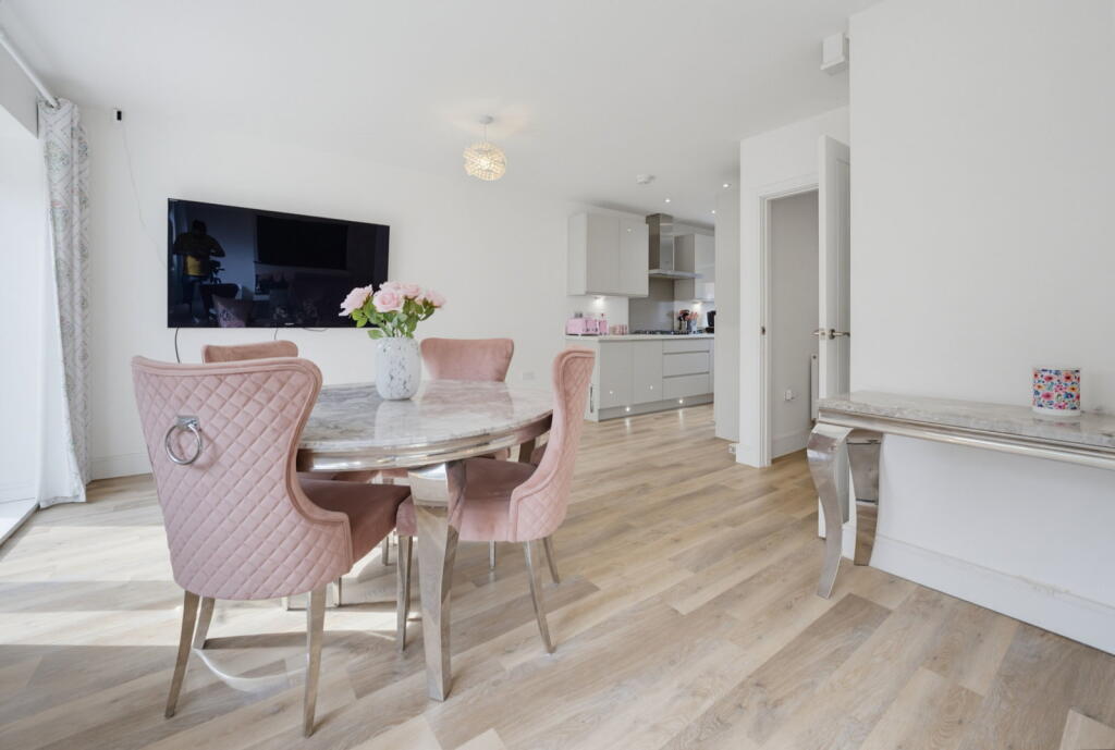 House in Swansea - View 5