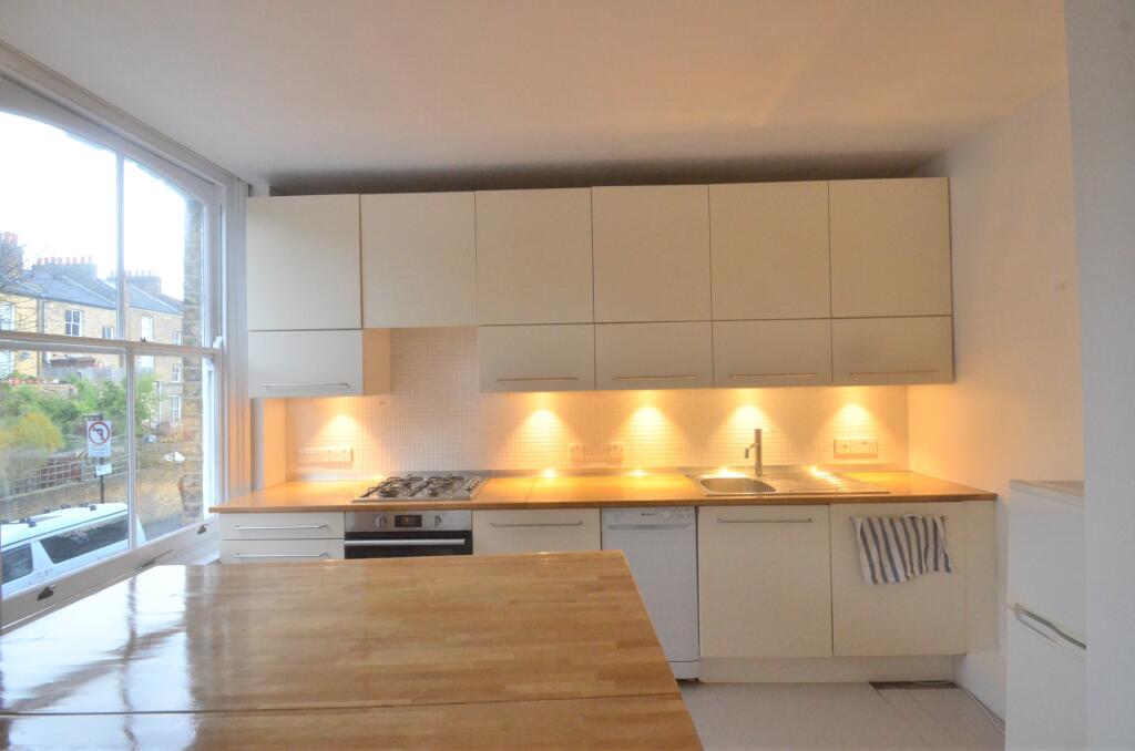 Apartment in London, Shacklewell - More