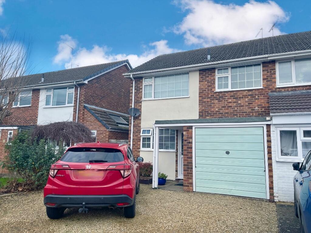 Main image of property: Lodge Road, Stratford-Upon-Avon, Warwickshire, CV37