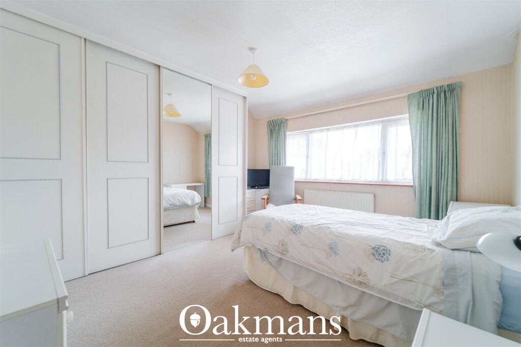 House in Birmingham, West Heath - More
