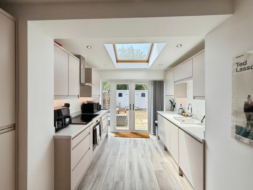 Lapin Lane, Basingstoke, Hampshire, RG22 - View 3