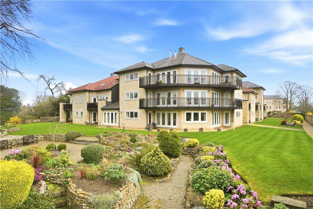 2-bed flat on Scott Lane, Wetherby, West Yorkshire, £450,000