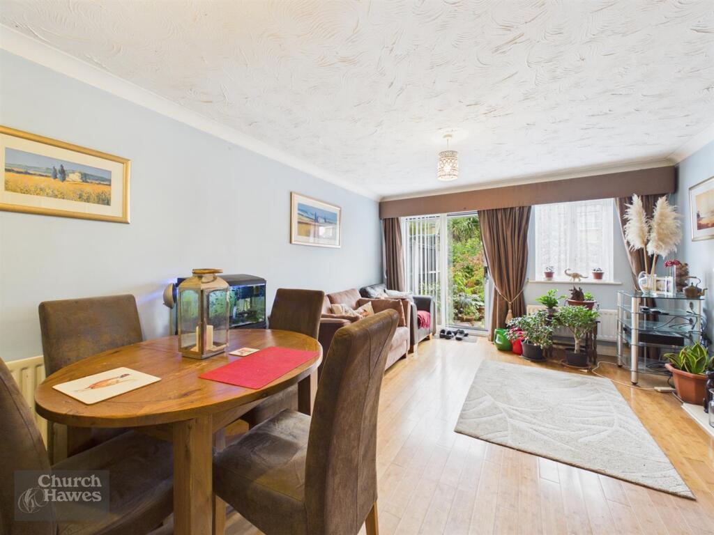 House in Chelmsford - View 4