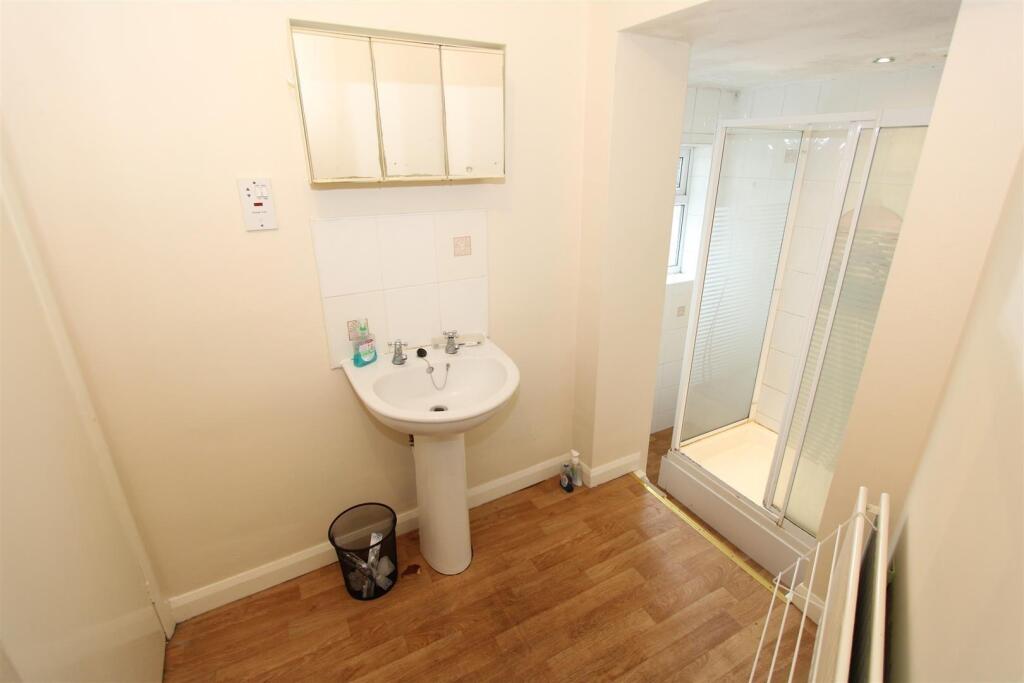 30 Sherburn Road, Gilesgate - View 5