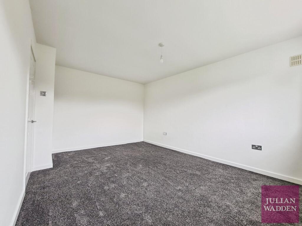 House in Tameside, Greater Manchester - More