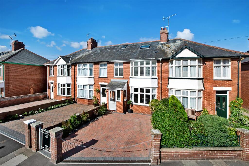 Main image of property: Retreat Road, Topsham