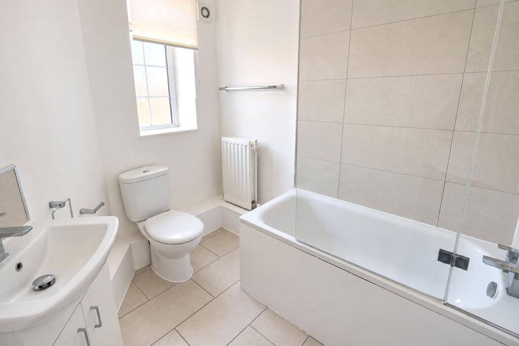Apartment in Guildford - View 4