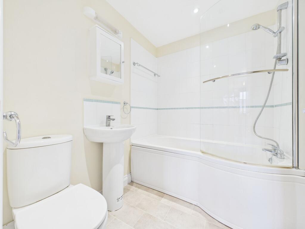 Apartment in West Oxfordshire, Chipping Norton - More