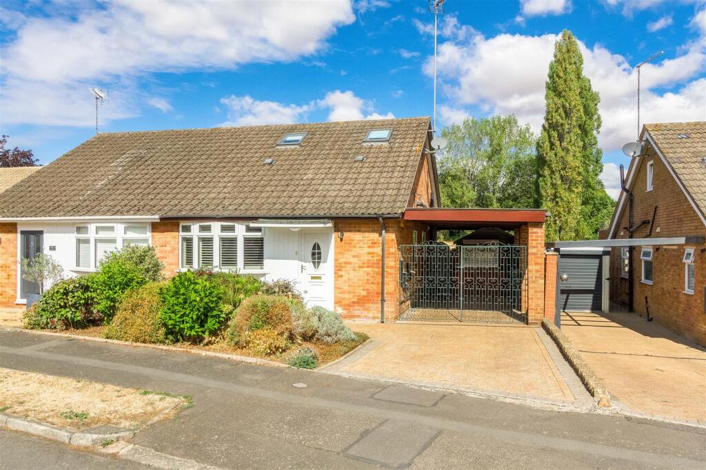 Main image of property: Roche Way, Wellingborough