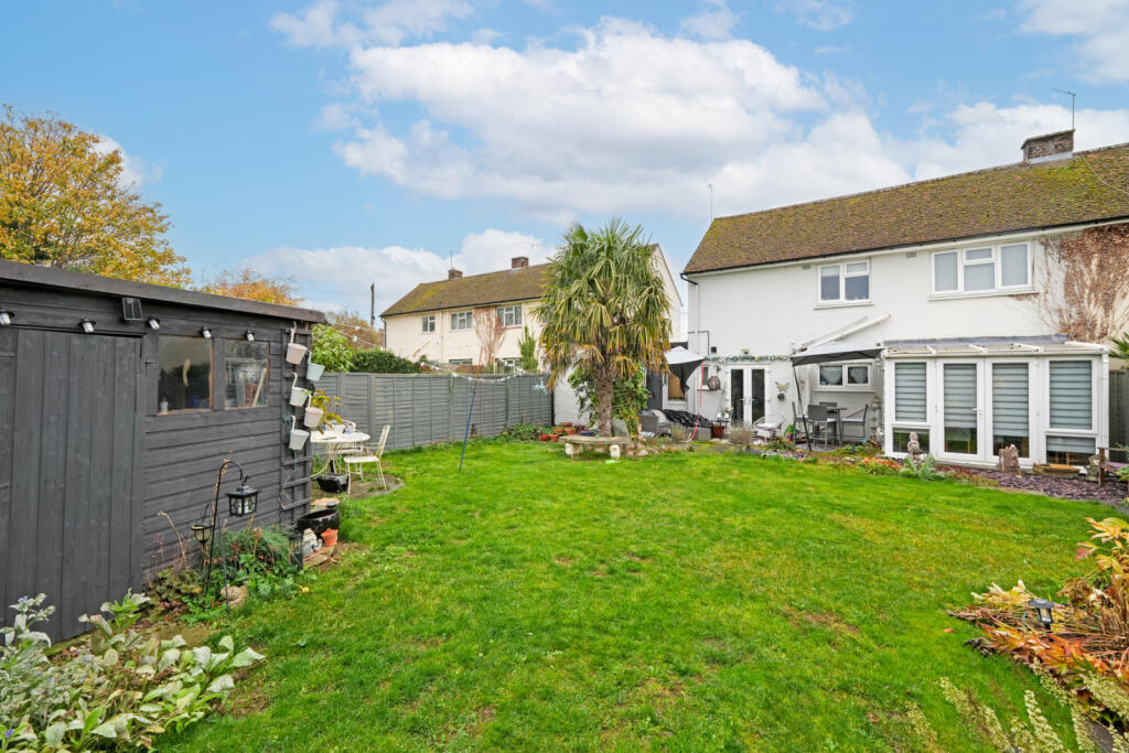 Whiteshot Way, Saffron Walden, Essex, CB10 photo 2