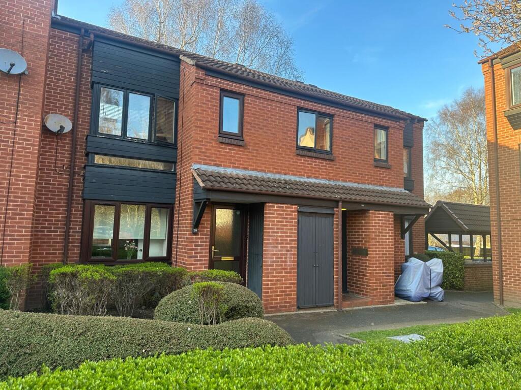 Main image of property: Spring Pool, Warwick