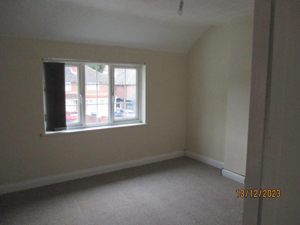 2 bedroom semi-detached house for rent