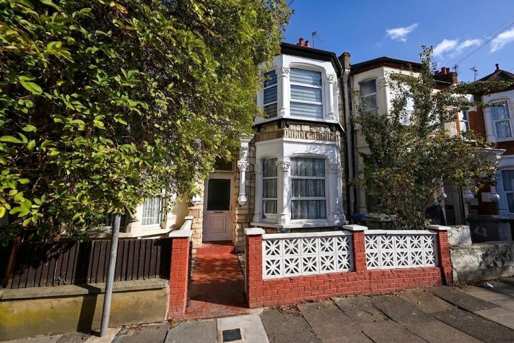Main image of property: Windsor Road, Willesden, NW2 5DS