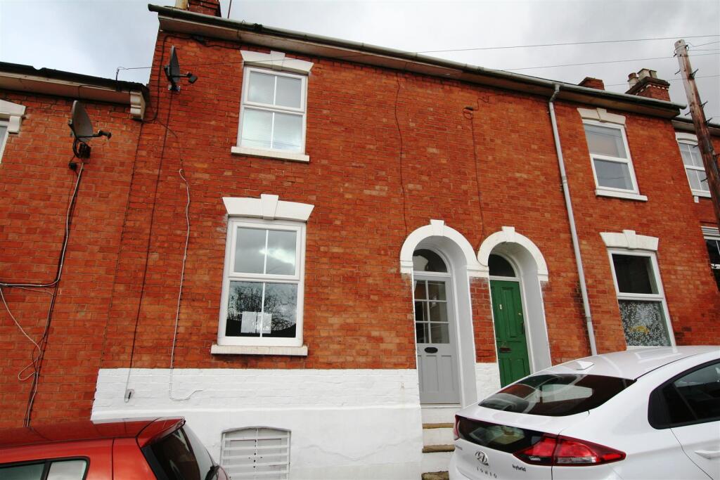 Main image of property: Cole Hill, Worcester, WR5 1DG