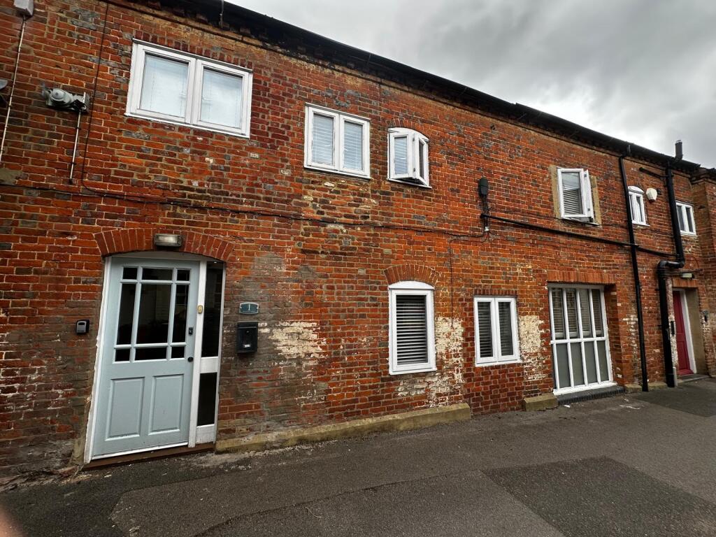 Main image of property: West Street, Fareham, GU9