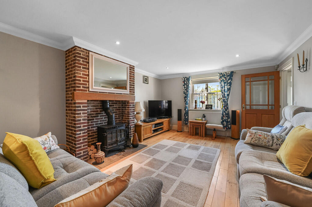 Sible Hedingham, Halstead, Essex photo 3
