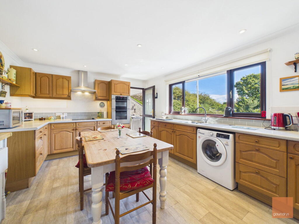 House in Truro, St. Agnes - View 3