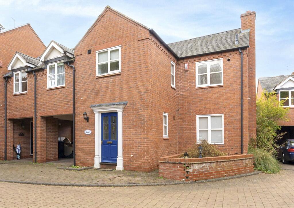 House in Warwick, Royal Leamington Spa - View 3