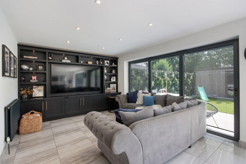 House in Sevenoaks, West Kingsdown - View 4
