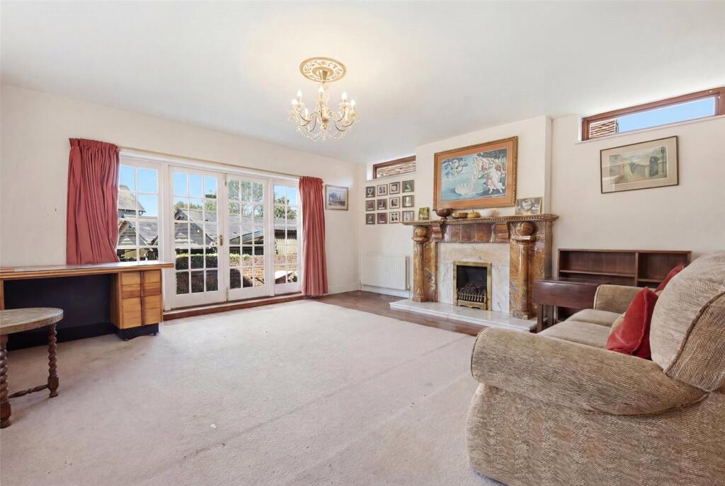 House in Stevenage - View 4