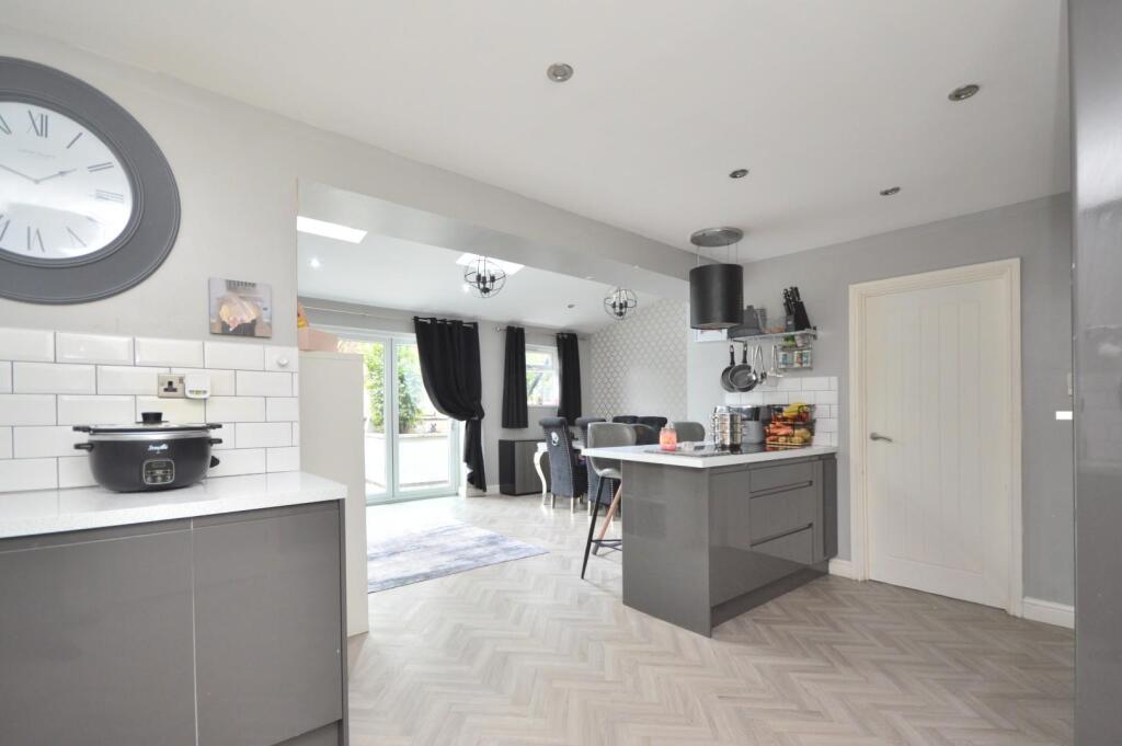 House in Bristol, Hartcliffe - View 2