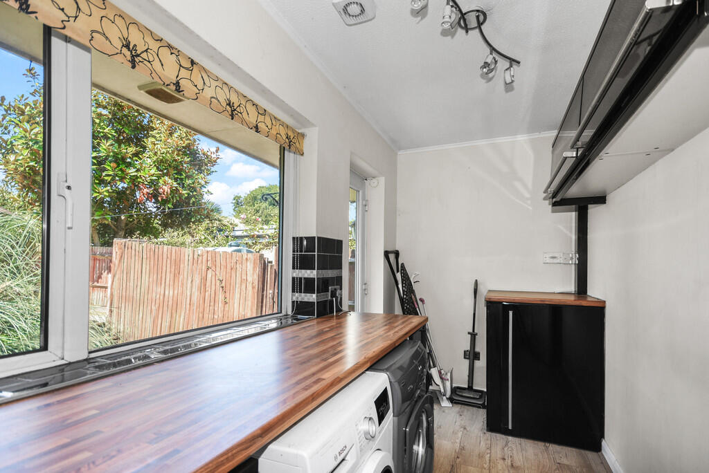 House in Rother, Fairlight - View 5