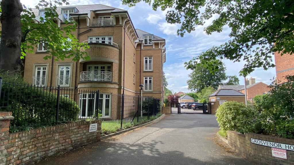 Main image of property: Grosvenor House, Grosvenor Terrace, York, YO30 7BF