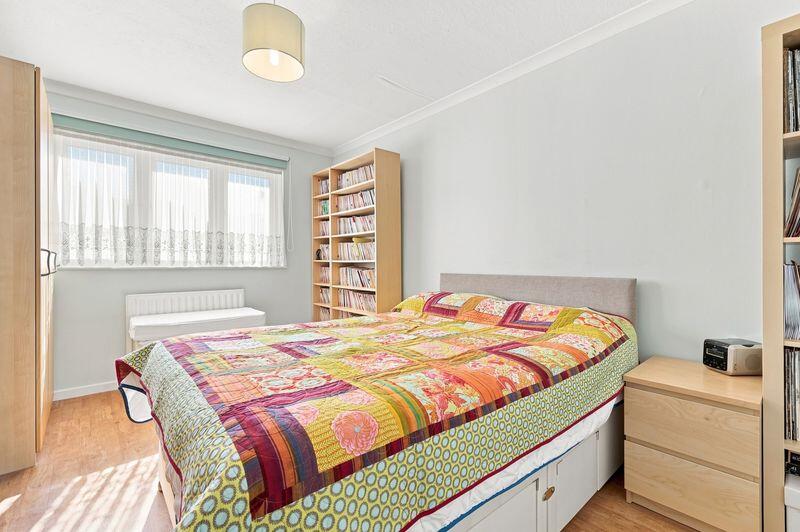 House in Enfield - More