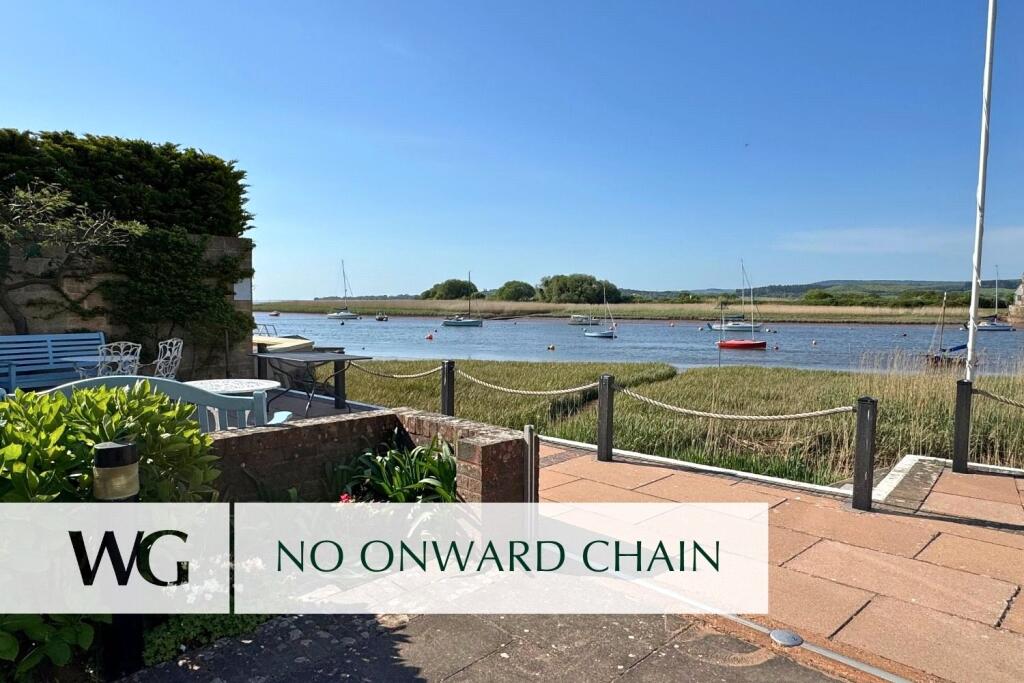 Main image of property: Topsham, Devon
