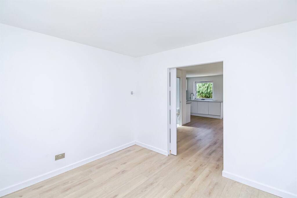 House in Cardiff - View 4