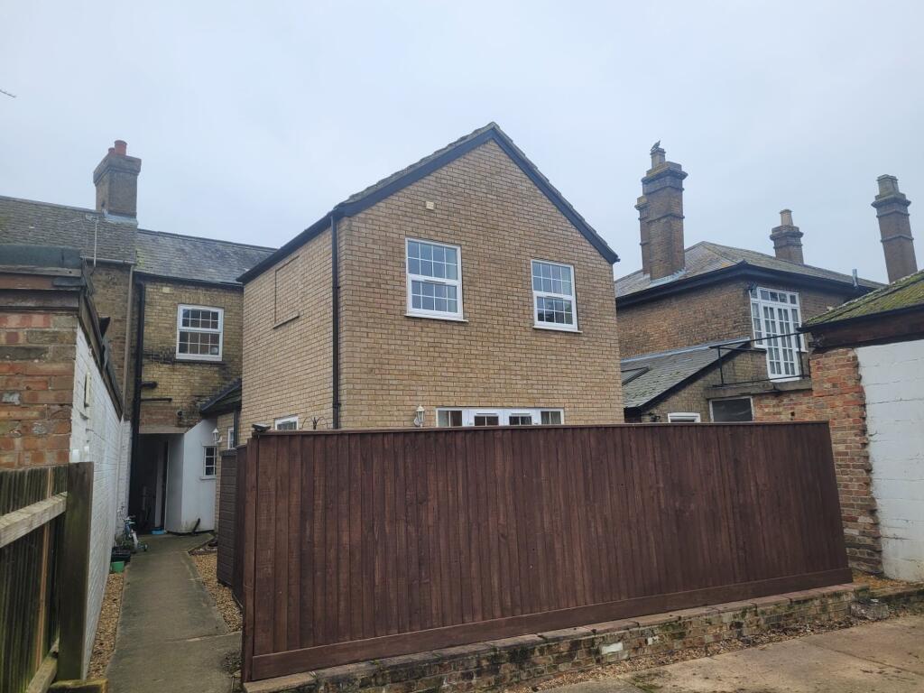 Main image of property: High Street, Chatteris