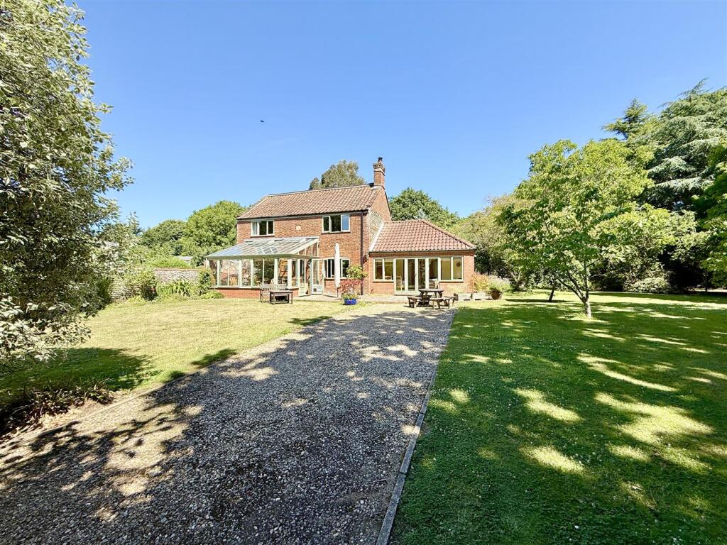 Main image of property: The Loke, Witton, NR28