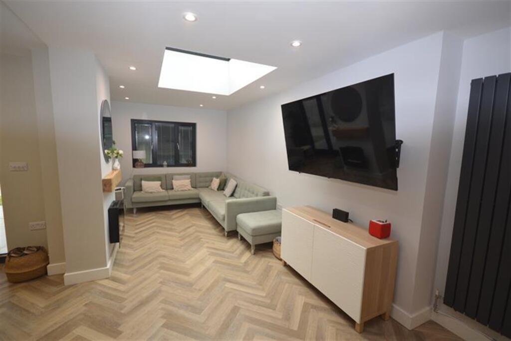 House in Chelmsford - View 3