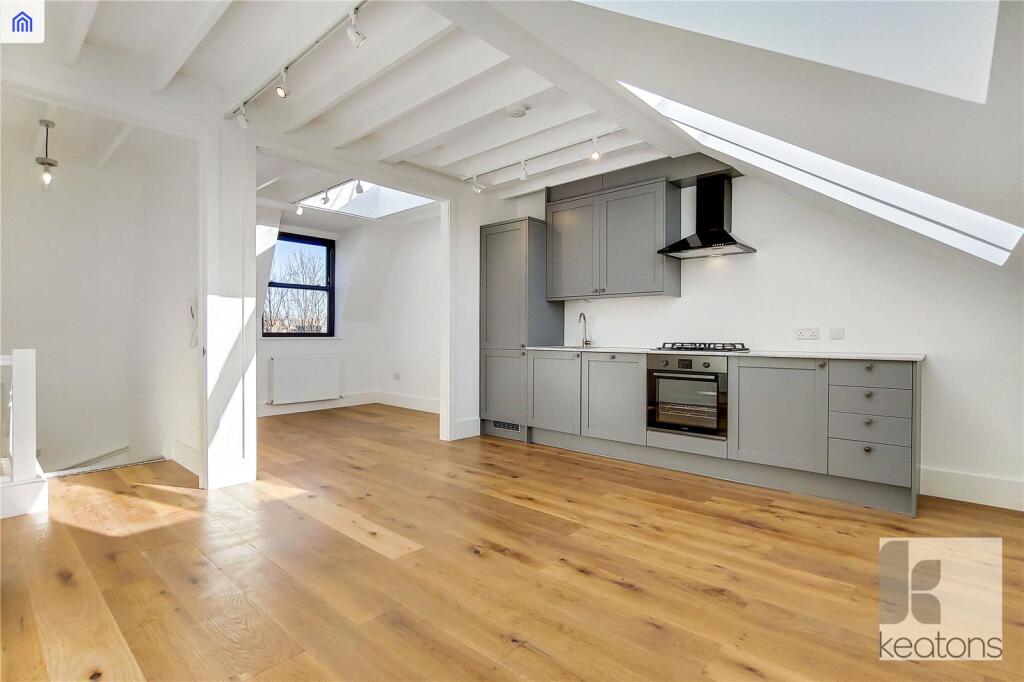 Apartment in London, Clapton Park, Homerton - View 3