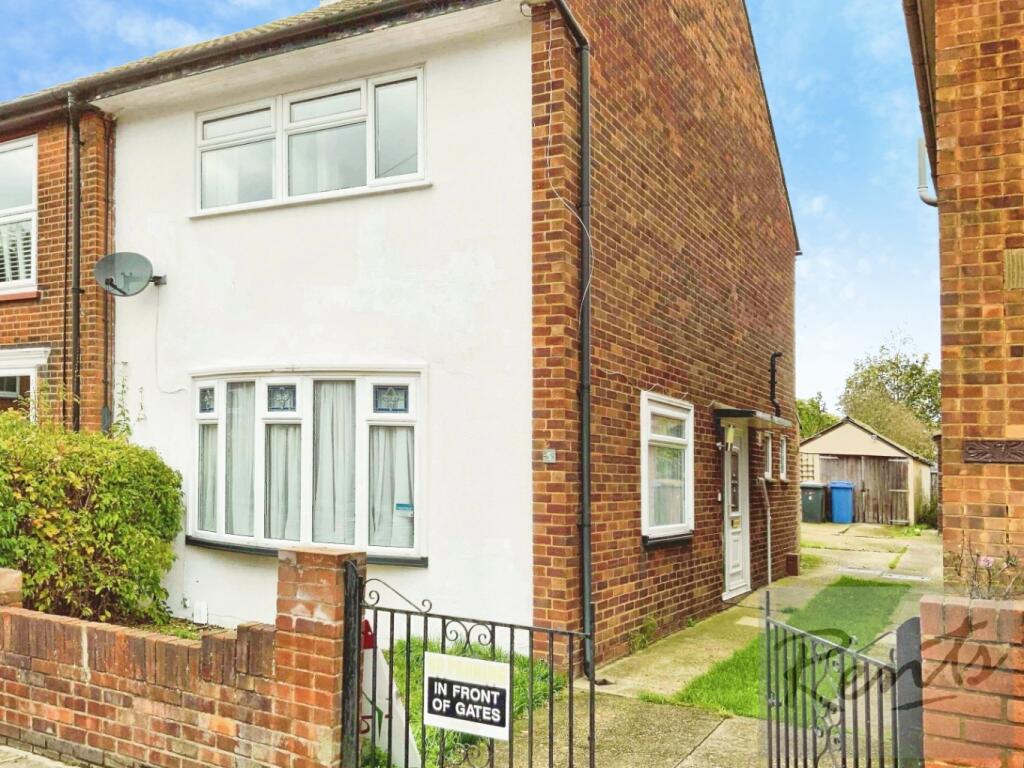 Main image of property: Hutland Road, East Ipswich, Ipswich, IP4