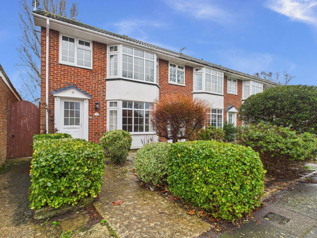 Main image of property: Brierley Gardens, Lancing, BN15 9EF