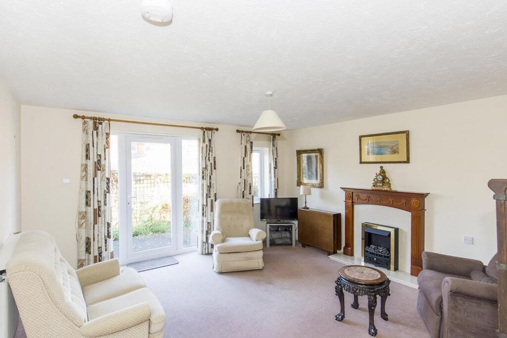 Symington Way, Market Harborough photo 2
