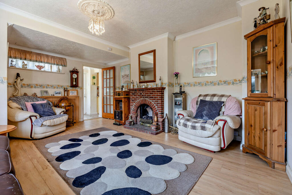 House in Taunton - View 3