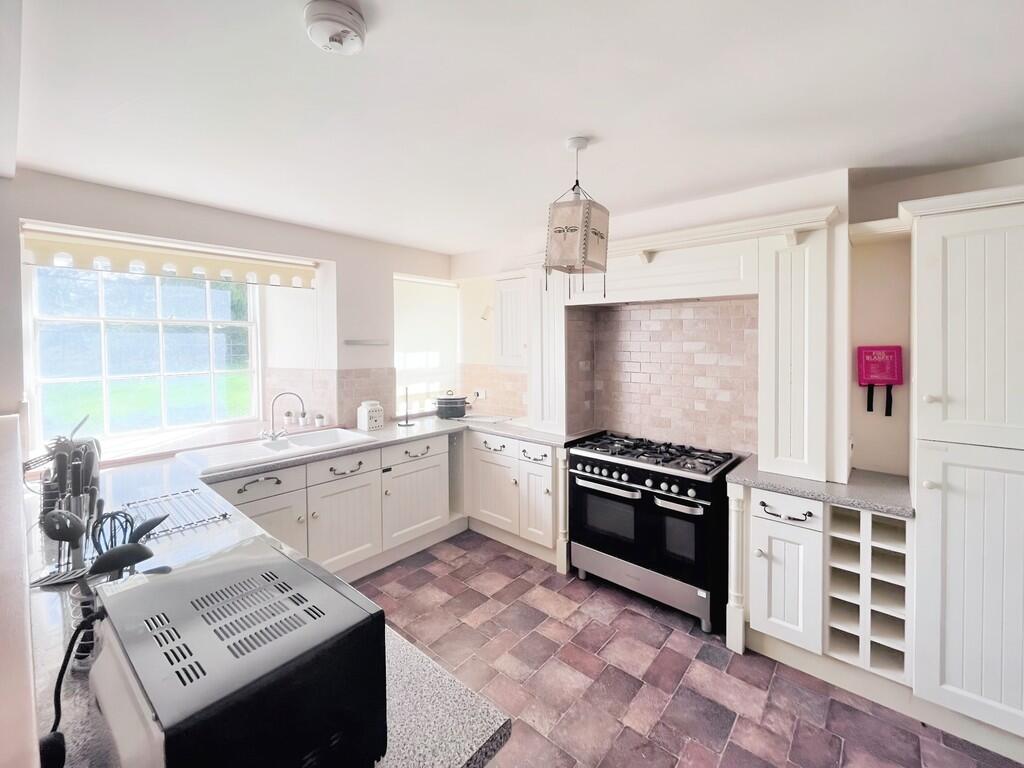 Additional image 7 of Penn Hill, Yeovil