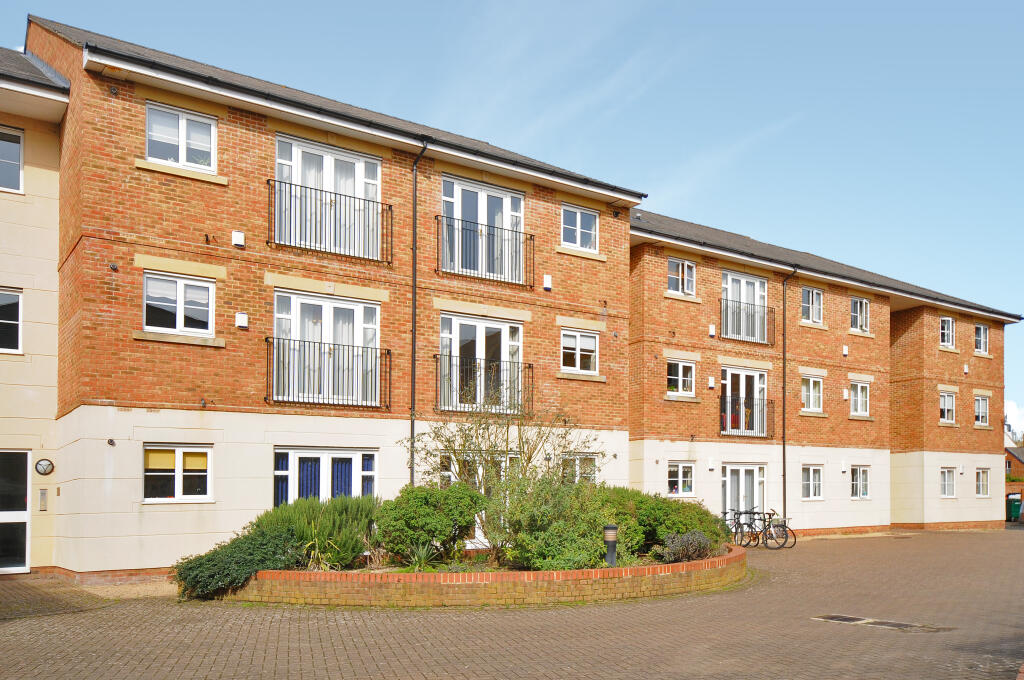 Main image of property: Grandpont Place, Long Ford Close, Oxford, OX1