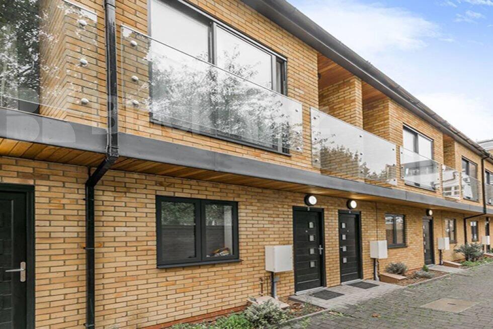 Main image of property: Lotus Mews N19, HOLLOWAY / ARCHWAY N19