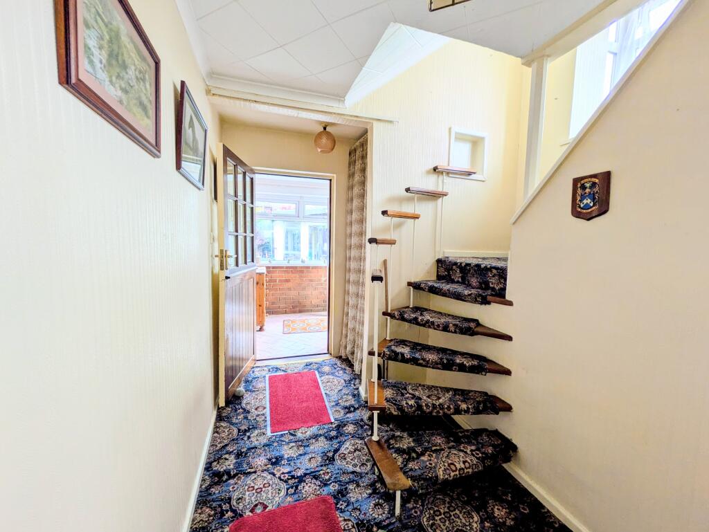 Additional image 13 of Coombe Hill, Bradford, BD13