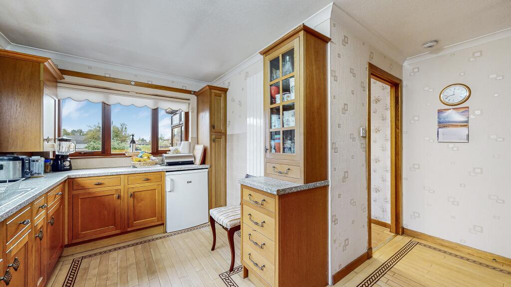 House in Stonehouse, South Lanarkshire - More