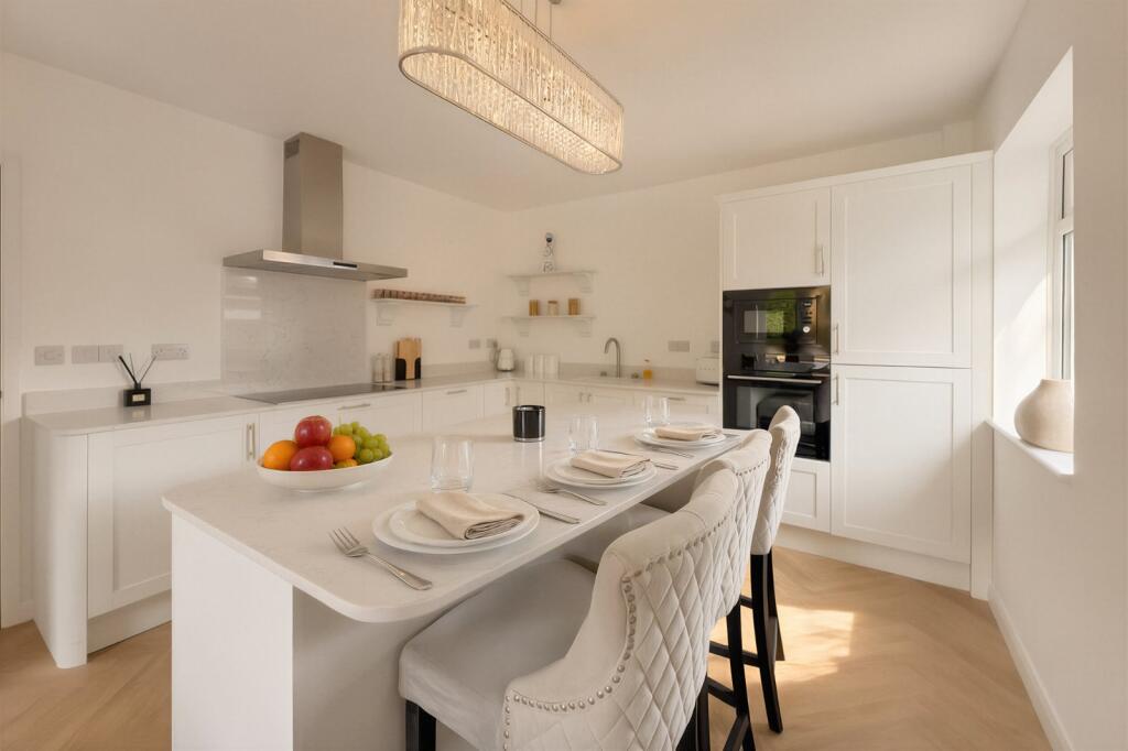House in Worthing, West Sussex - View 3
